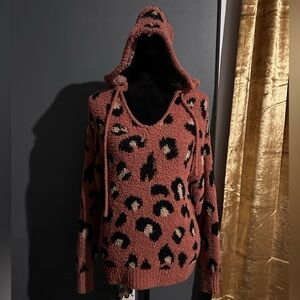 Loose leopard sweater